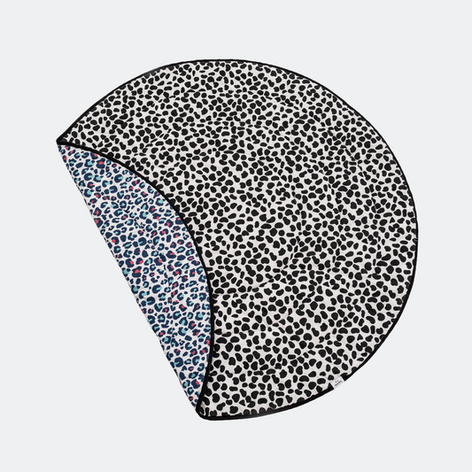 ANIMAL PRINT PLAYMAT- reversible newborn to 4 months / 5+ months